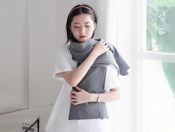 又見美物 · 披肩毯